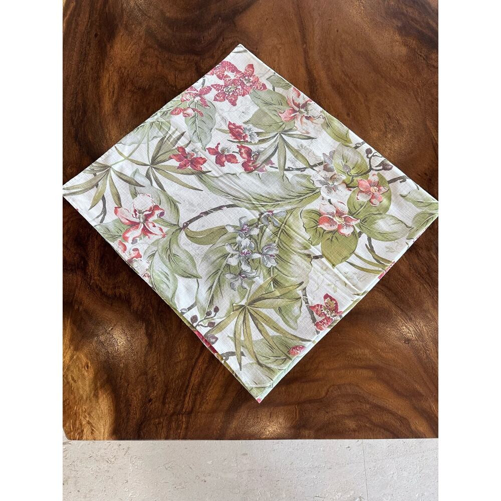 Tommy Bahama Paradise Point Tablecloth Printed Cotton/Poly Blend Muted Clr 47x53